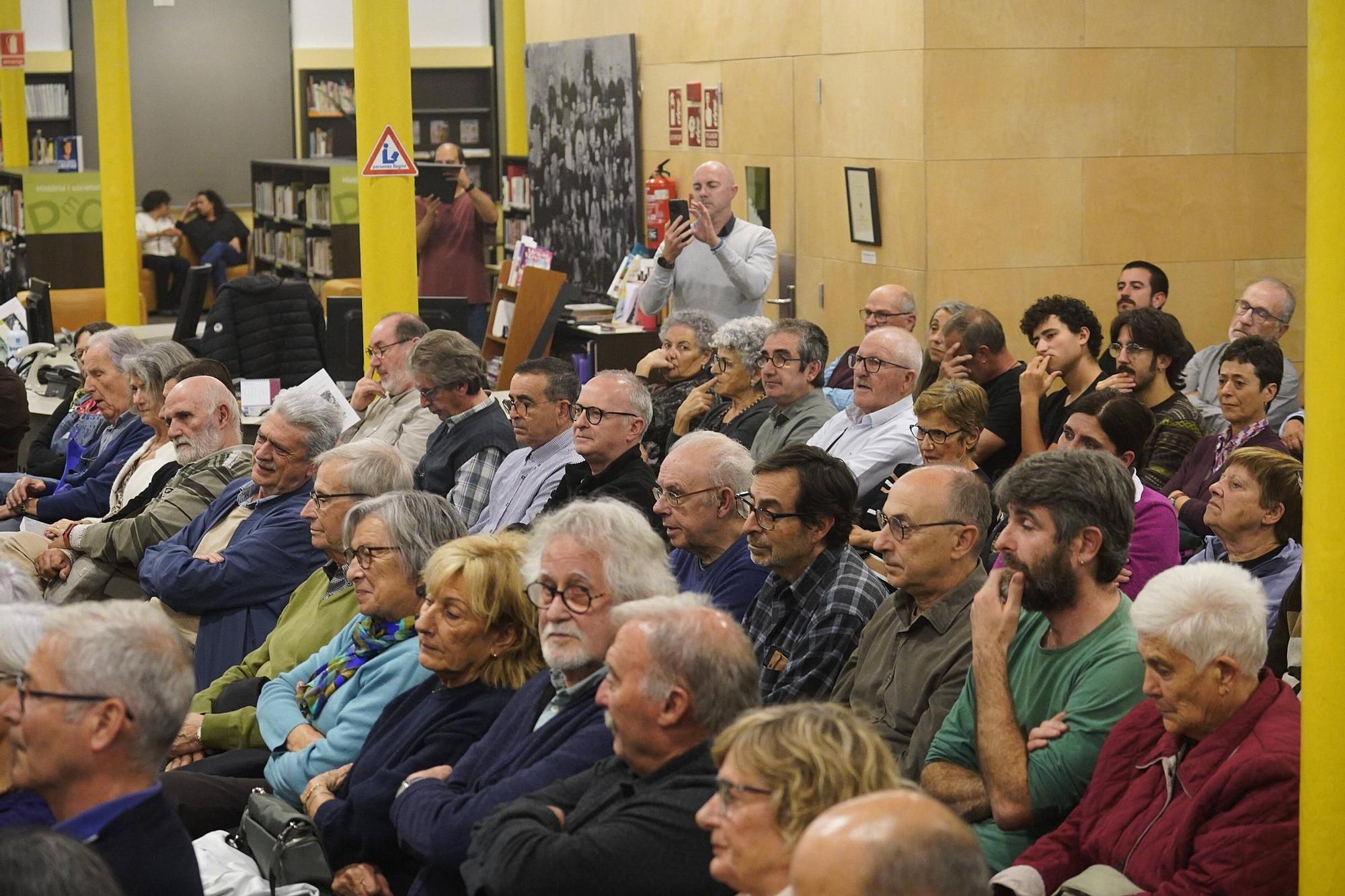 Les fotos de la presentació del llibre “Salvador Sunyer. Temps polítics (1977-1991)”