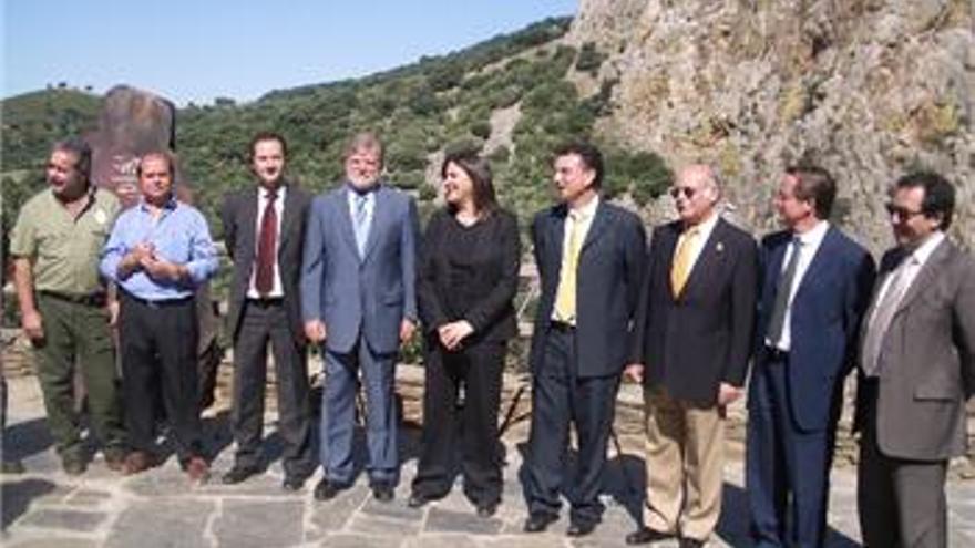 El Ministerio de Vivienda invierte 4,5 millones de euros en la restauración de tres espacios emblemáticos de Monfragüe