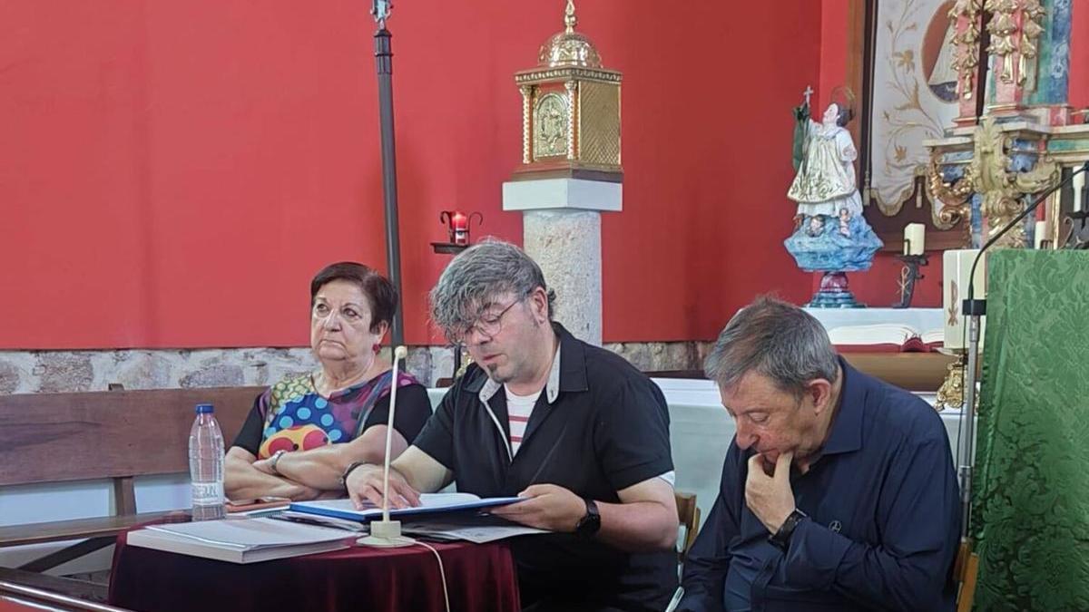 Asamblea general de la Cofradía de Nuestra Señora de la Peña de Francia.