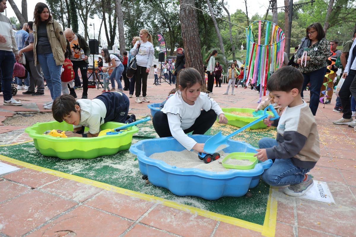 Fotogalería I Vila-real celebra la Festa de la Diversitat en el Termet Fotogalería I Vila-real celebra la Festa de la Diversitat en el Termet