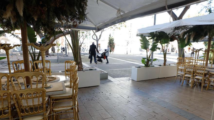 La restauración en Ibiza permanecerá cerrada 15 días. Foto: J.A. Riera