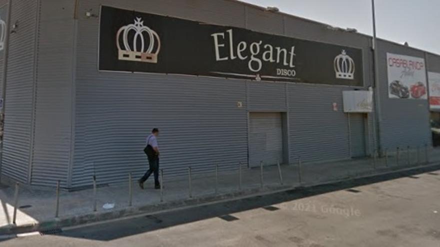La agresión se produjo en el exterior de esta discoteca situada en la Gran Vía de Castelló