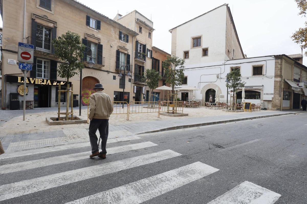 La remodelación de la plaza ha incluido mejoras de accesibilidad.
