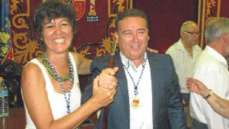 En Almoradí el PSOE e IU asumen un gobierno en minoría que acaba con el mandato del PP desde 1987