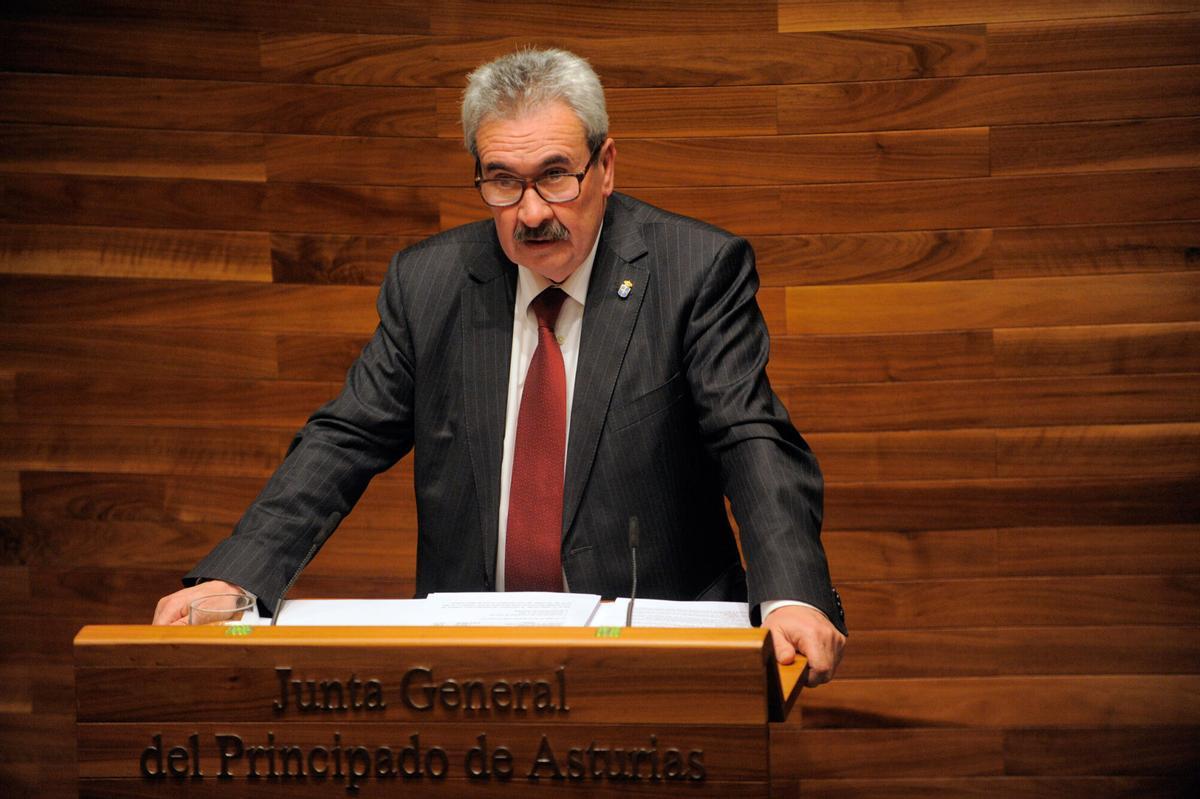 La vida política de Graciano Torre, en imágenes