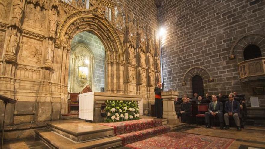 La capilla del Santo Cáliz estrena iluminación LED