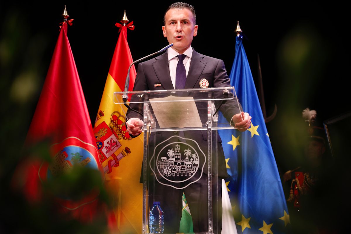 El Ayuntamiento entrega sus Medallas de la Ciudad