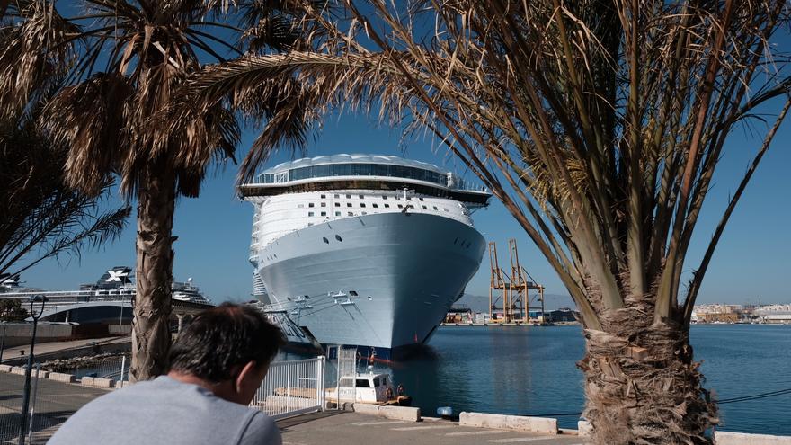 Wonder of the Seas: un gigante del mar en el Puerto de Málaga