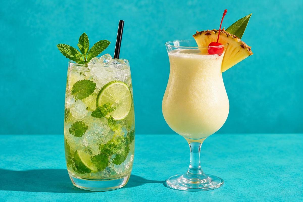 Los cócteles que cada verano vuelven: el Mojito y la Piña Colada
