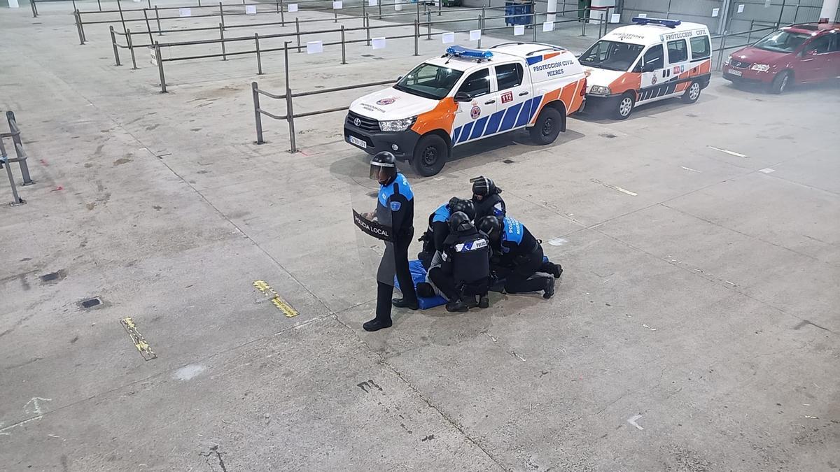 La Policía mejora en Mieres su reacción ante personas violentas