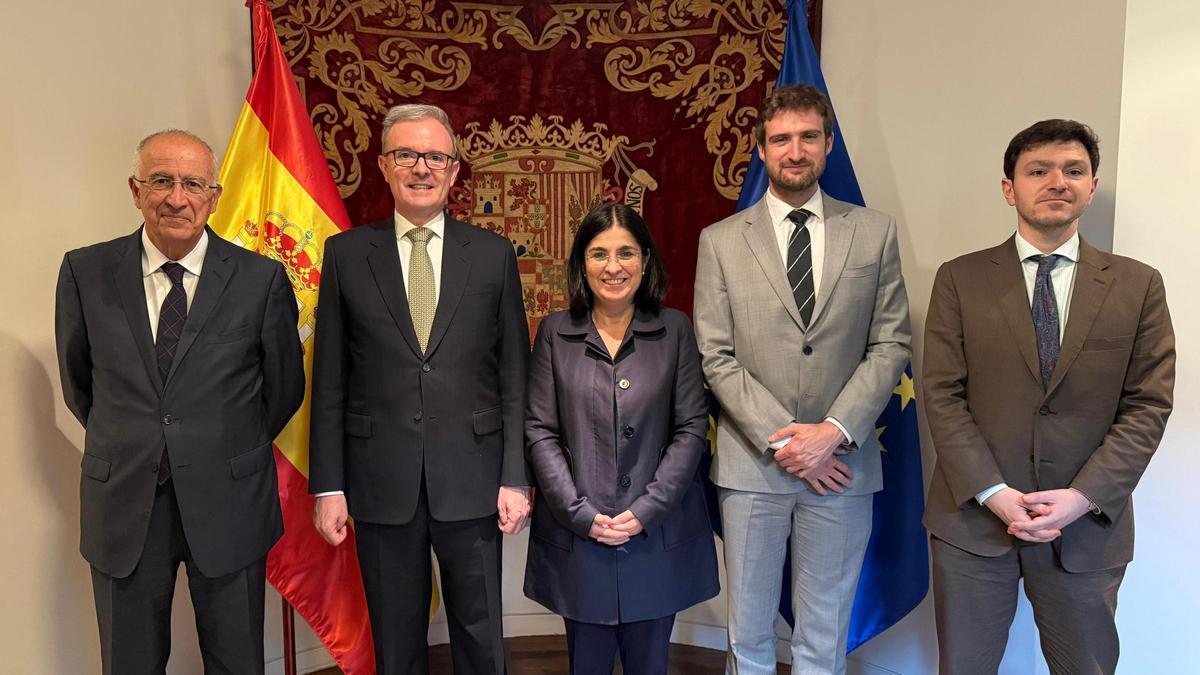La alcaldesa mantiene un encuentro con el embajador de España en Corea del Sur en su visita institucional al país asiático (1)