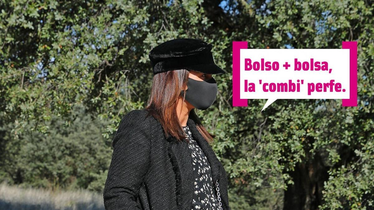 Paula Echevarría esconde su barriga con bolso + bolsa