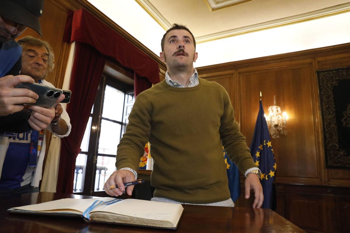 Diego Baeza, presidente del Avilés.