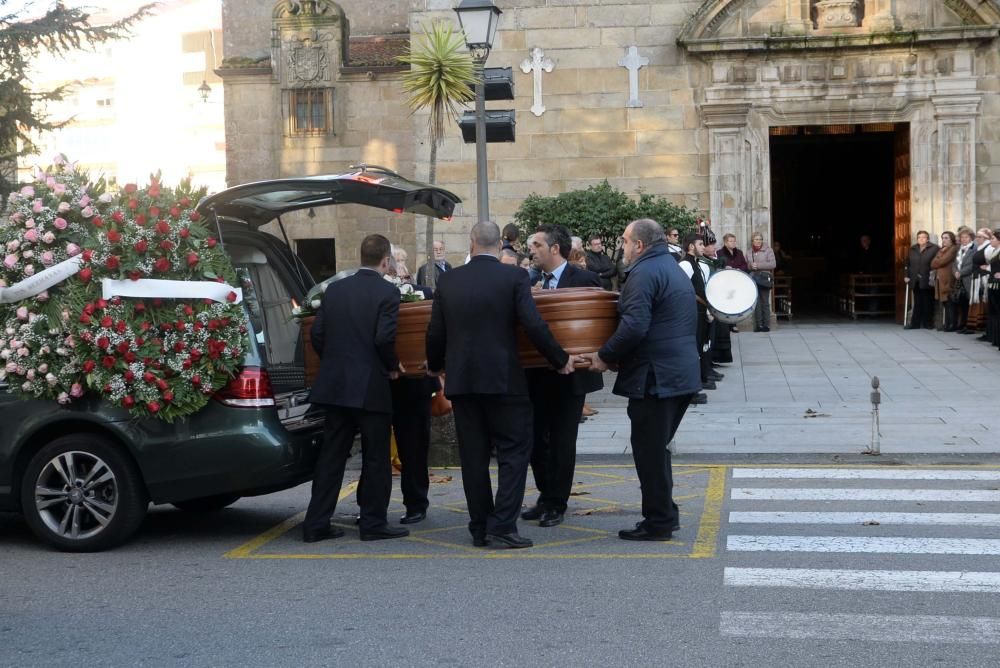 Vilagarcía despide a la joven fallecida en Cedeira