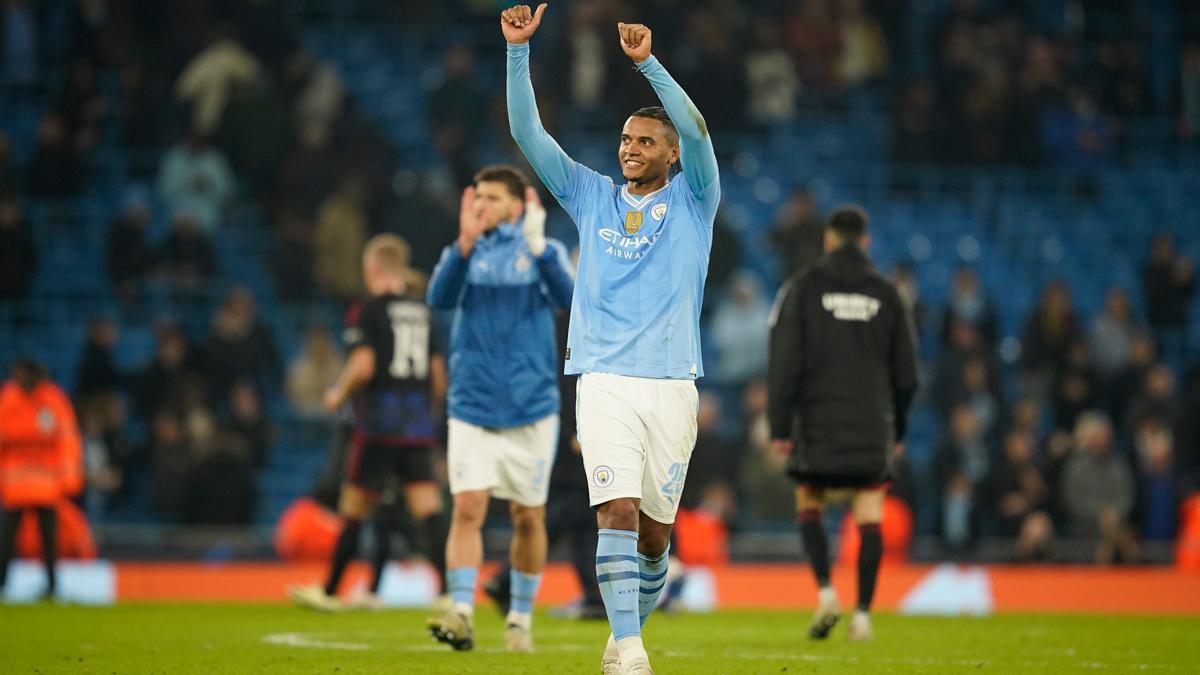 Manchester City - Copenhague: El gol de Akanji