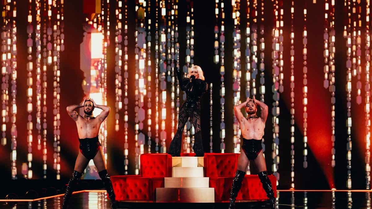 Actuación de Nebulossa en la segunda semifinal de Eurovisión 2024