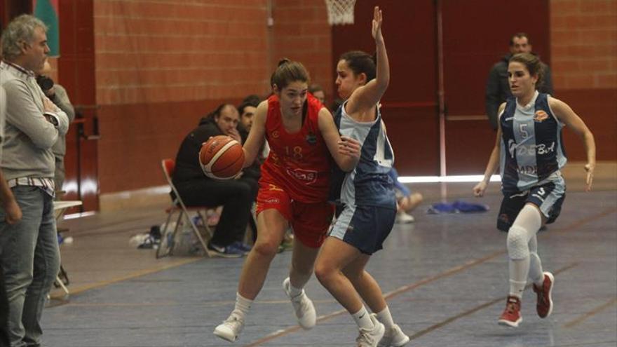 Un derbi para el inicio de la Primera femenina de baloncesto