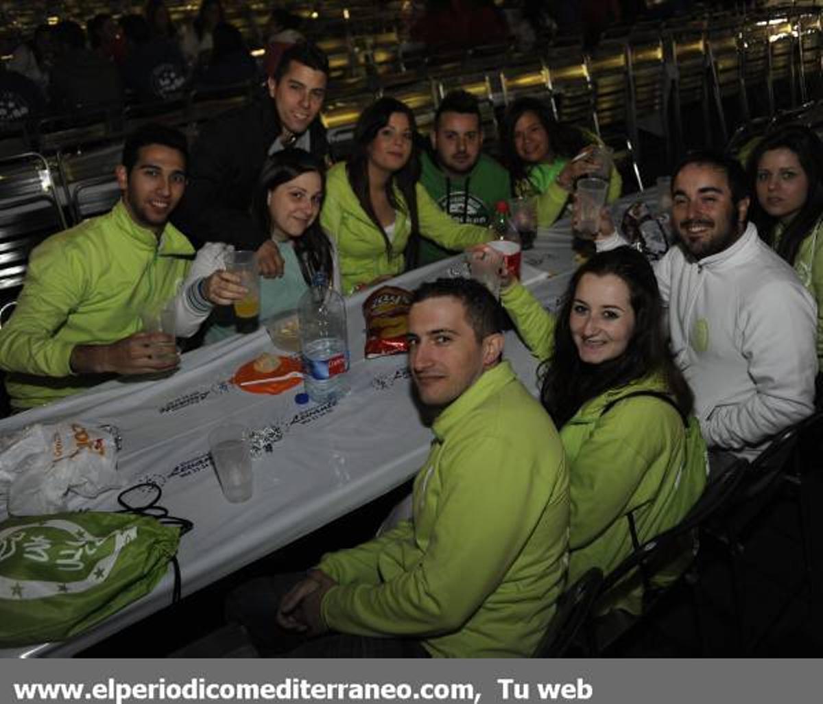 GALERÍA DE FOTOS - Cena de peñas en Vila-real