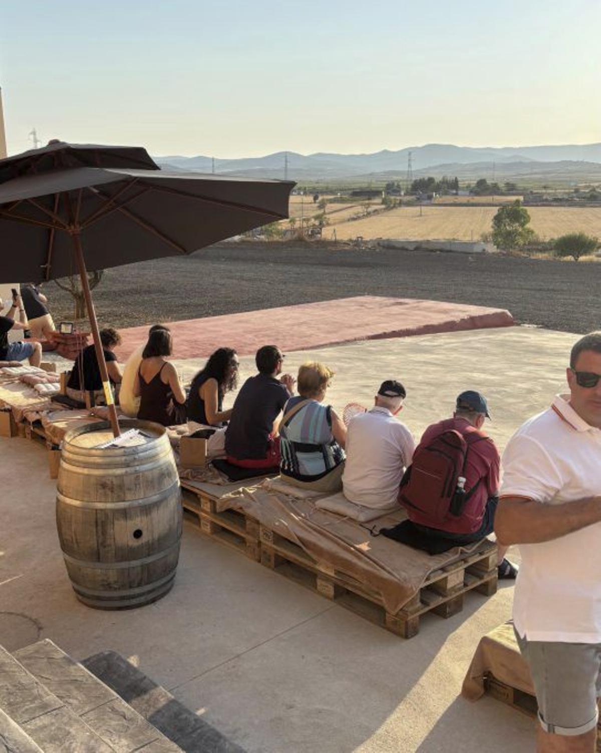Eclipse en Bodegas Ignacio Marín.
| SERVICIO ESPECIAL