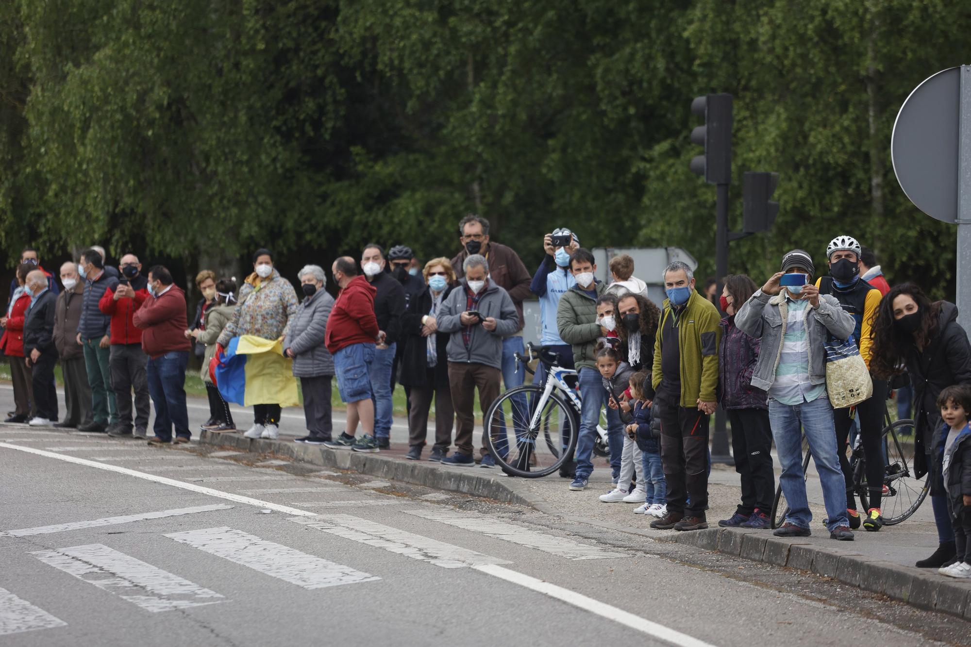 La segunda etapa de la Vuelta Ciclista a Asturias, en imágenes