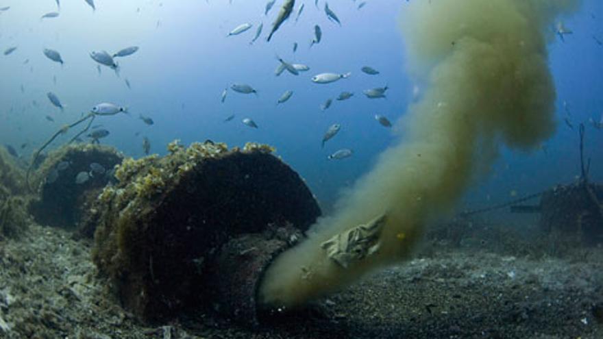 Santa Cruz destinará siete millones en 2024 para eliminar los vertidos al mar