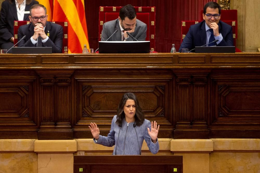 Els diputats suspesos seran substituïts