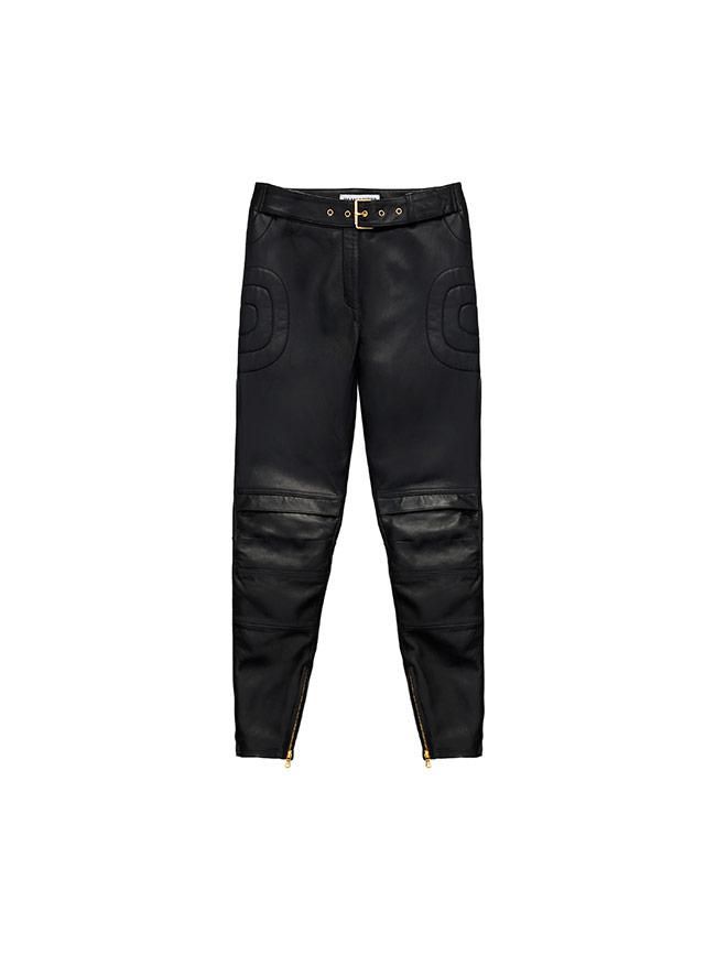 Todas las imágenes de la colección de Moschino x H&M: pantalones de cuero negro