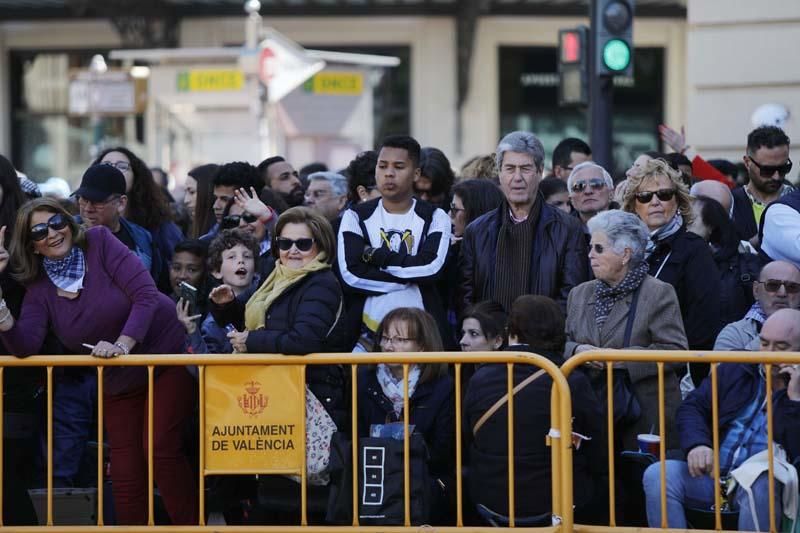 Búscate en la mascletà del 14 de marzo