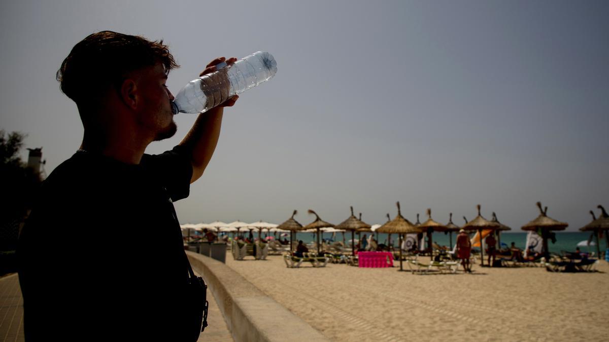 Hitze auf Mallorca: Wenn die Sonne auf die Playa de Palma knallt