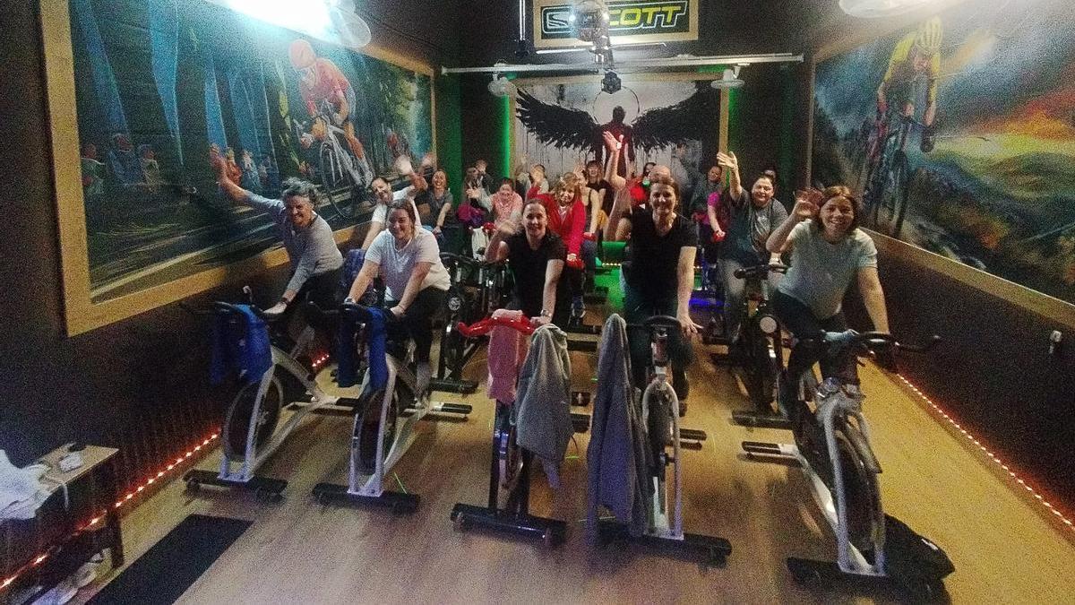 Grado estrena nueva sala municipal de spinning