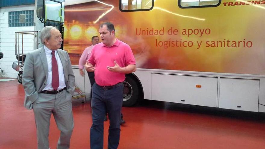 Wenceslao López visita la sede de Transinsa