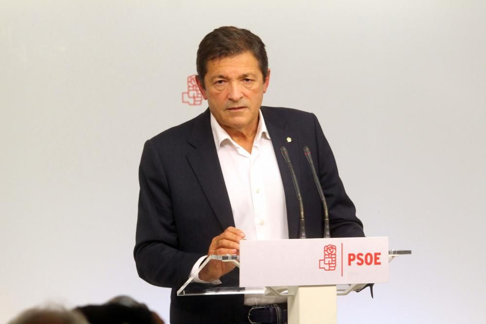 Primera reunión de la gestora del PSOE