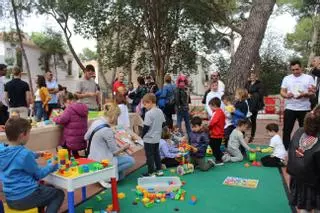 Fotos de la Festa de la Diversitat para visibilizar el autismo en Vila-real