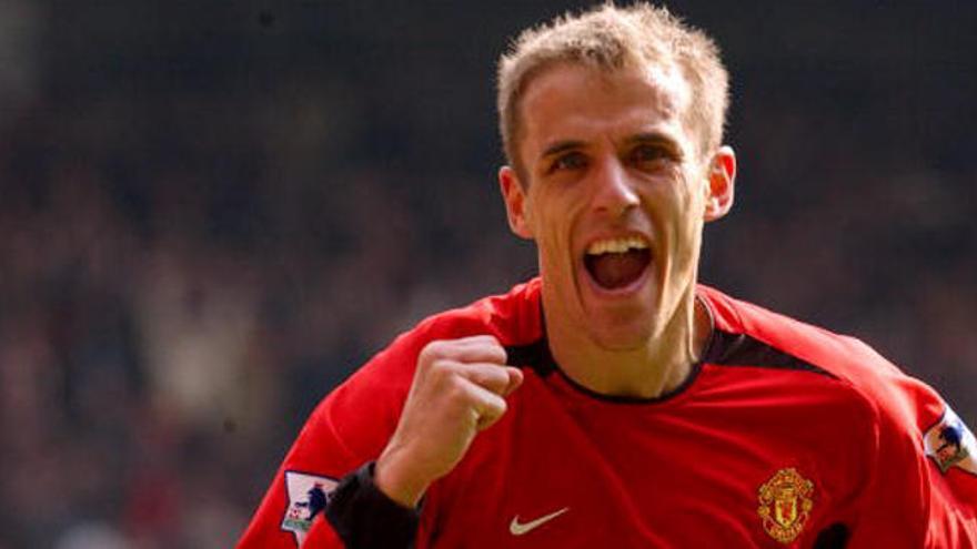 El Valencia ficha a Phil Neville