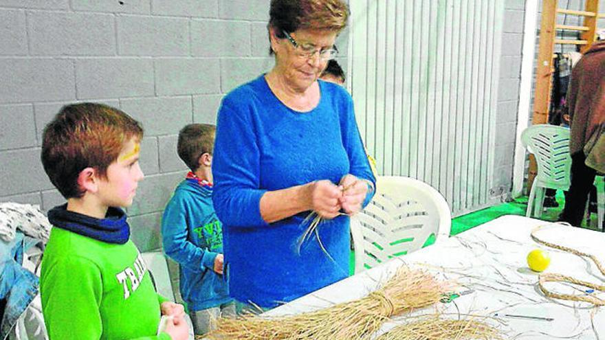 Uno de los talleres de labores tradicionales.