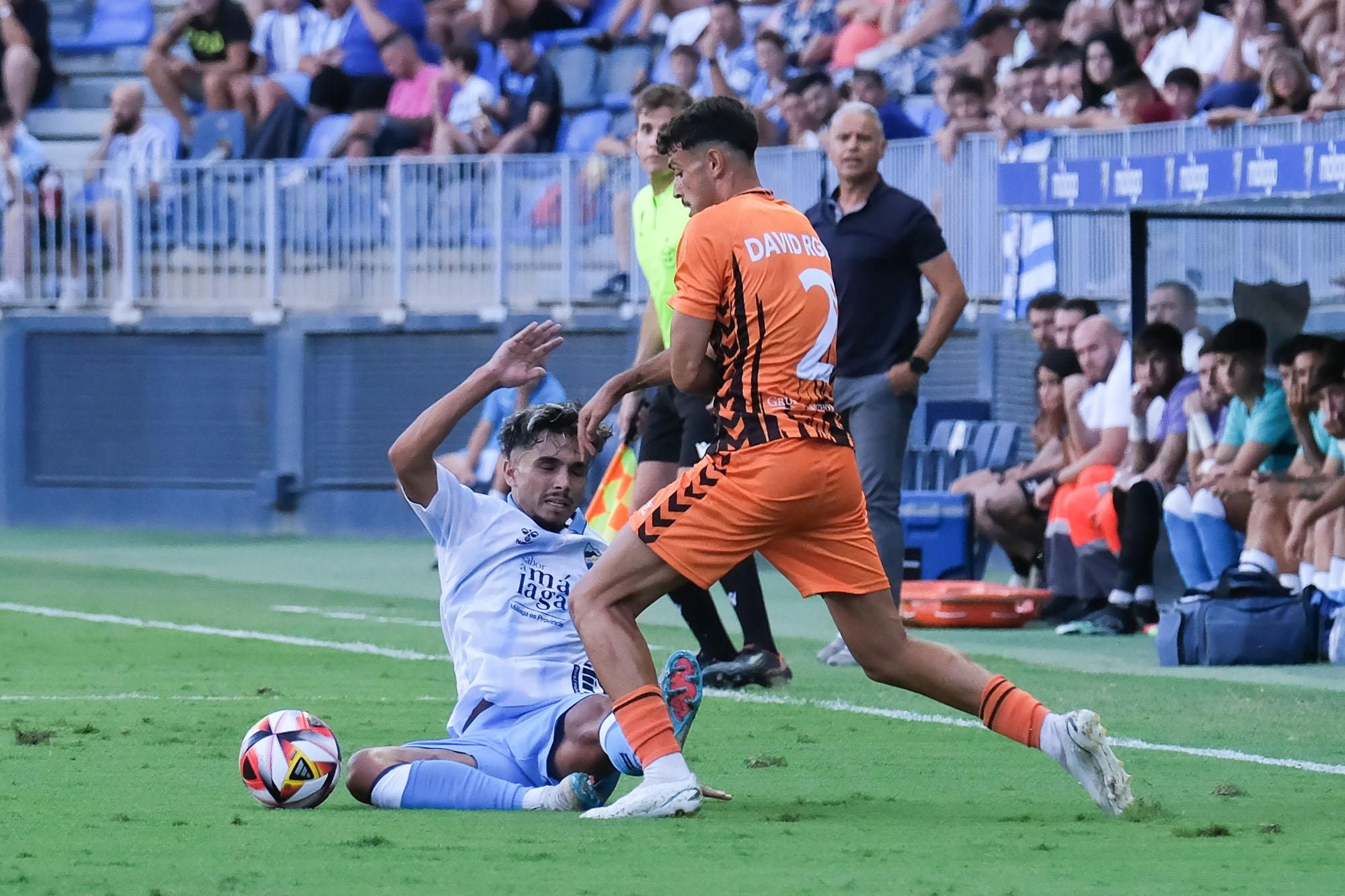 Málaga CF - Antequera CF: el Trofeo Costa del Sol, en imágenes