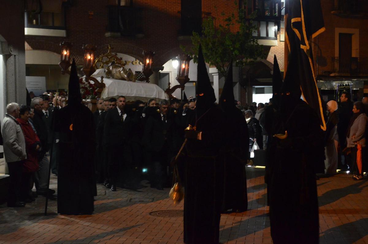 Procesión del Santo Entierro en Benavente.