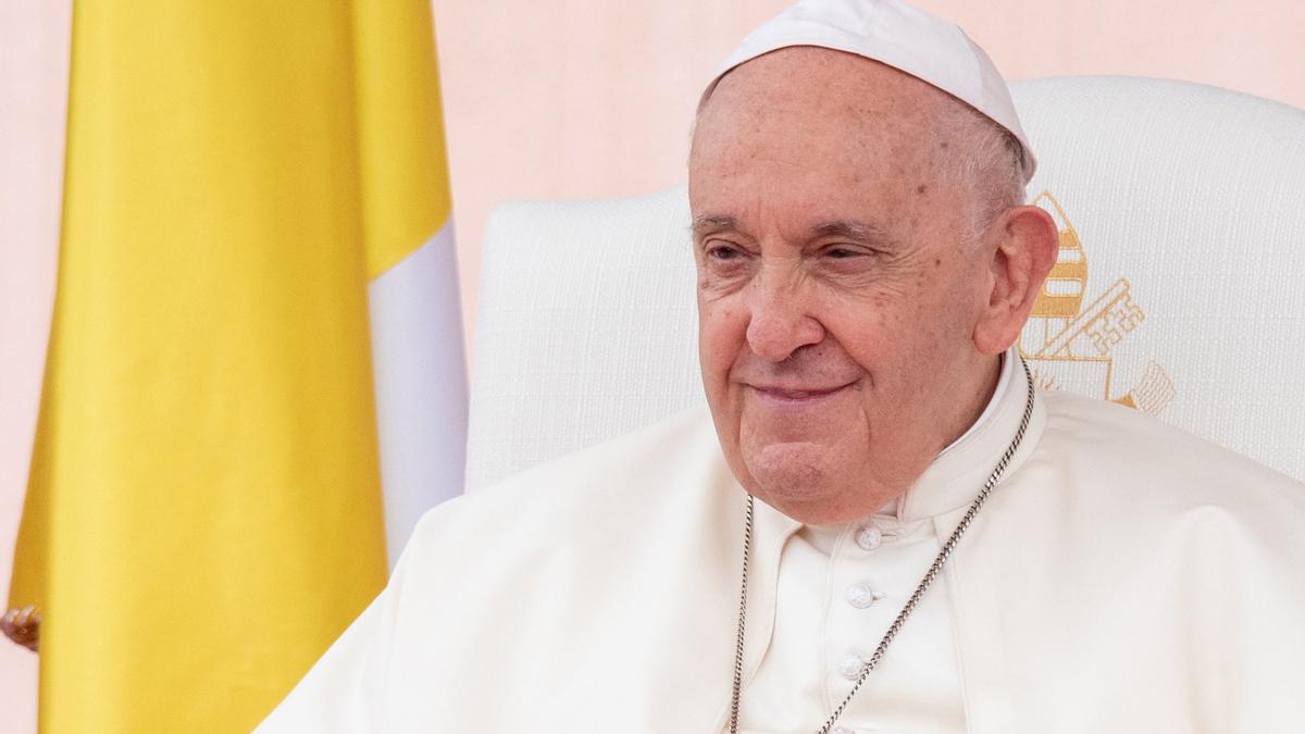 El papa Francisco llega a Lisboa para la Jornada Mundial de la Juventud.