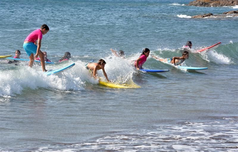 Campus de verano en playa de Melenara