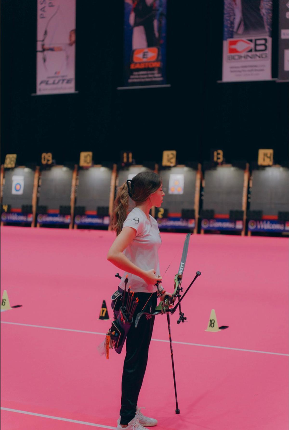 Candela Periguell, en acción, durante la competición internacional en Francia