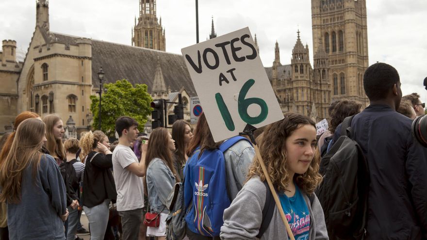 El Reino Unido reduce la edad mínima para votar a los 16 años a partir de las próximas elecciones generales