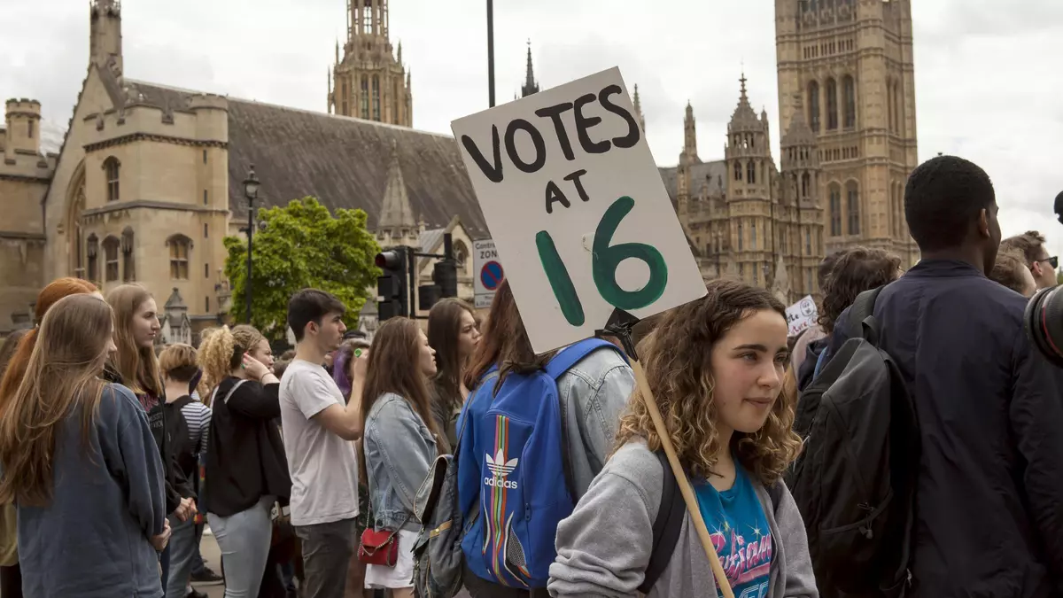 El Reino Unido reduce la edad mínima para votar a los 16 años a partir de las próximas elecciones generales