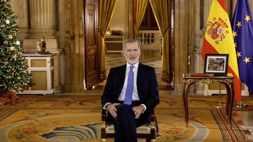 Felipe VI pide que las ayudas lleguen a todos los afectados por la DANA
