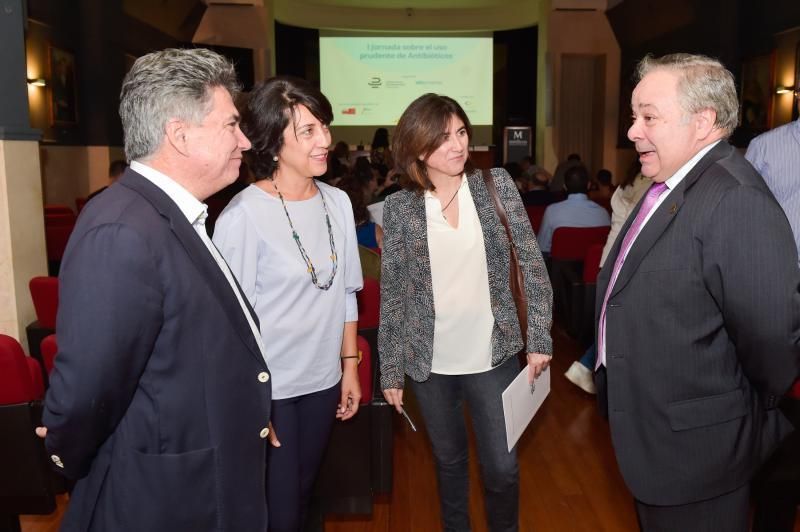 05-11-2018 LAS PALMAS DE GRAN CANARIA. Primera Jornada sobre el uso prudente de los antibióticos. Fotógrafo: ANDRES CRUZ  | 05/11/2018 | Fotógrafo: Andrés Cruz