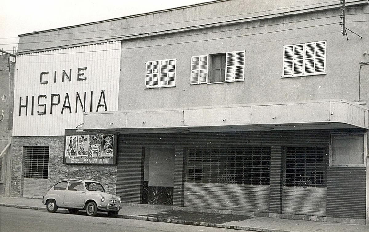 Fachada del cine Hispania en los años 60