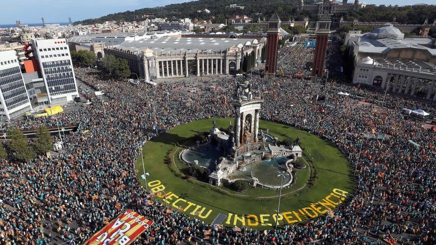 Este año no se verán imágenes como las de 2019 en la plaza de España de Barcelona.