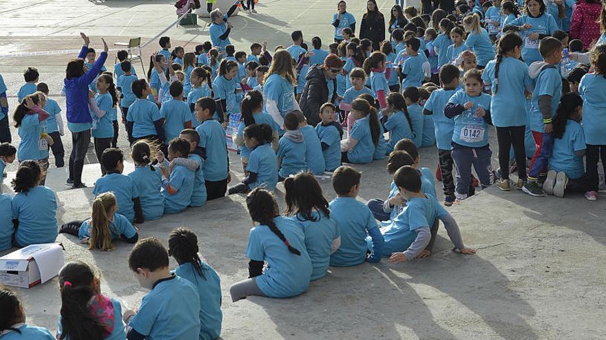 Refuerzo a las escuelas de vacaciones para ayudar a los niños a controlar esfínteres