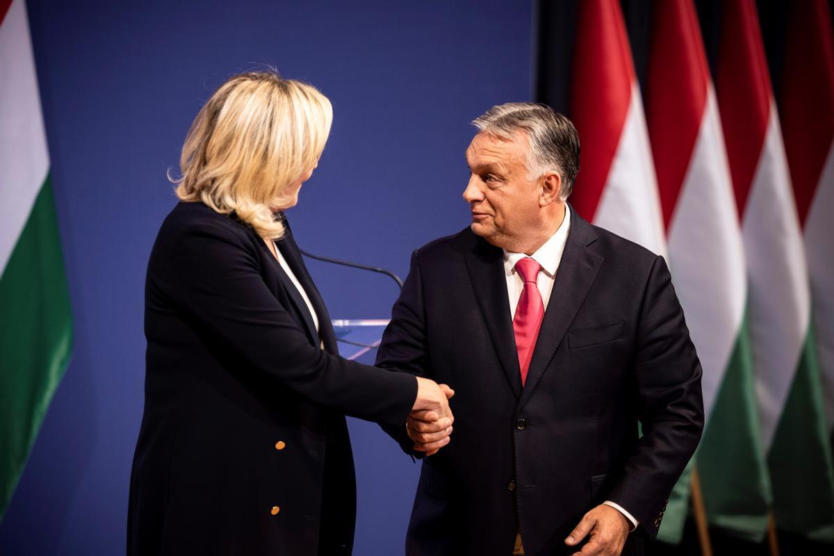 Le Pen es reuneix amb Orbán a Budapest, nou lloc de peregrinació de la ultradreta