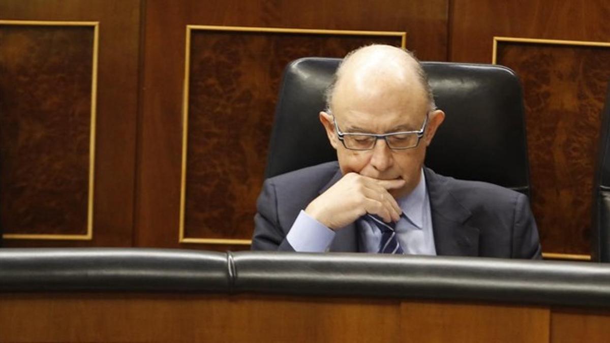 El ministro de Hacienda y Administraciones Públicas, Cristóbal Montoro, en el Congreso.