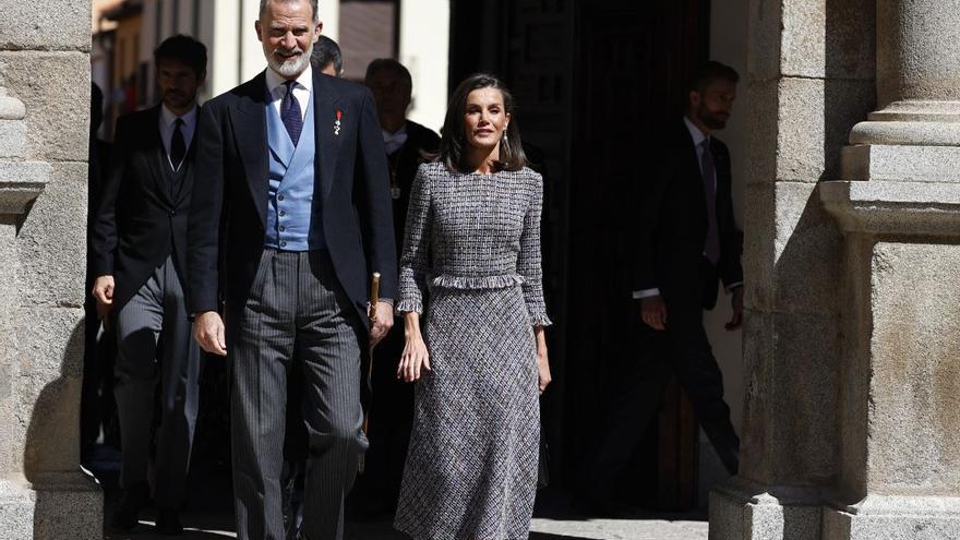 La Reina Letizia deslumbra con su estreno en el Premio Cervantes